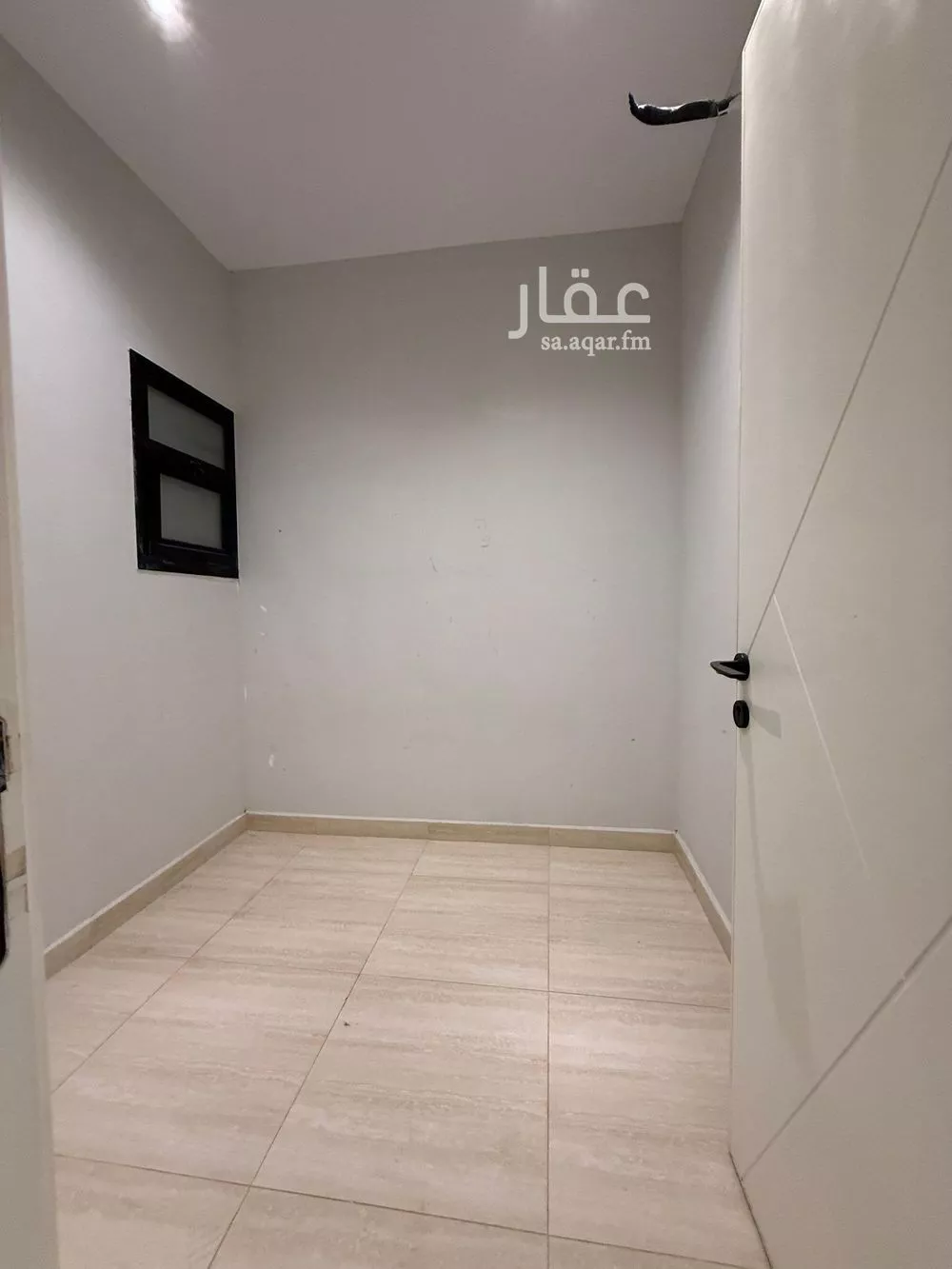 شقة 4 غرف في النرجس 7