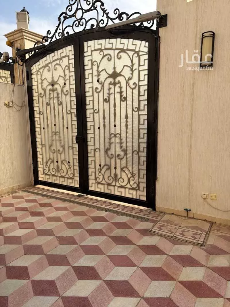 فيلا 7 غرف في الريان 2