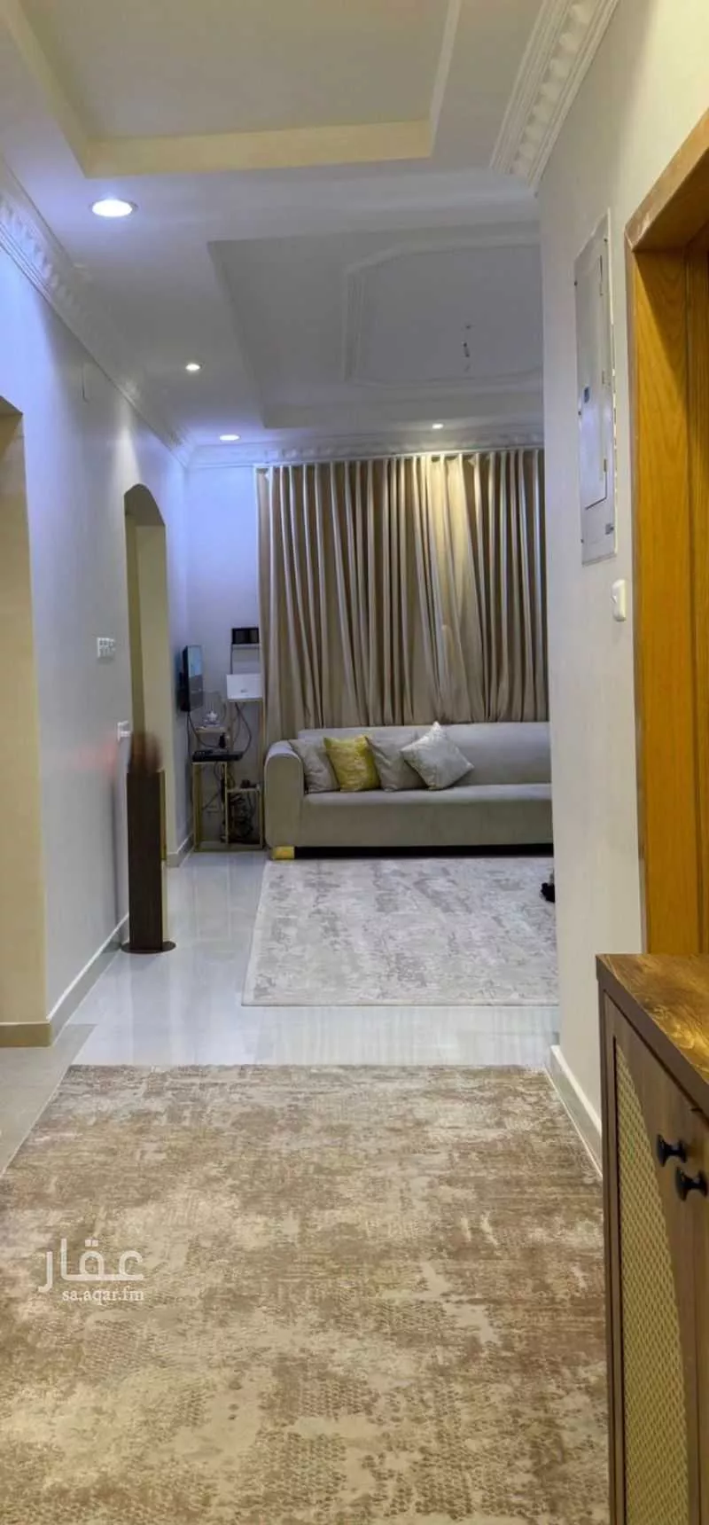 شقة 5 غرف في الخليج 4