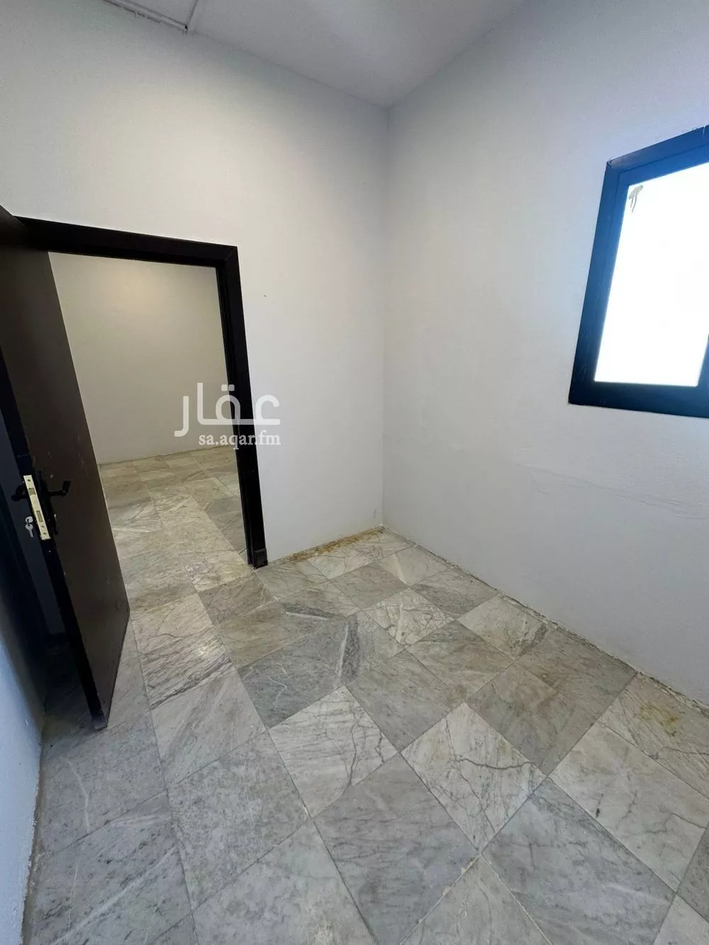 شقة 2 غرف في الدريهمية 9