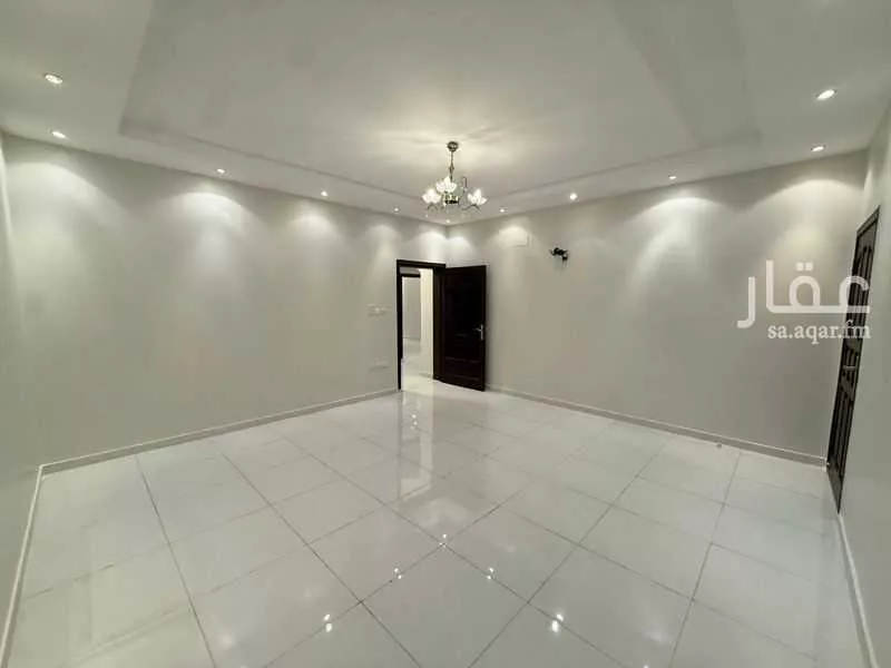 5 bedroom floor in Al Awali 13