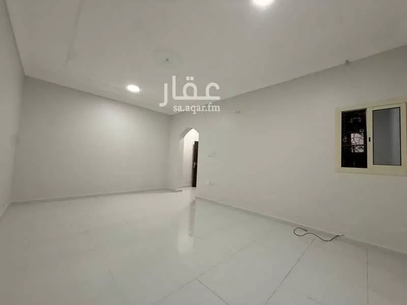 5 bedroom floor in Al Awali 17