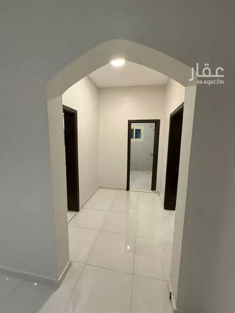 5 bedroom floor in Al Awali 18