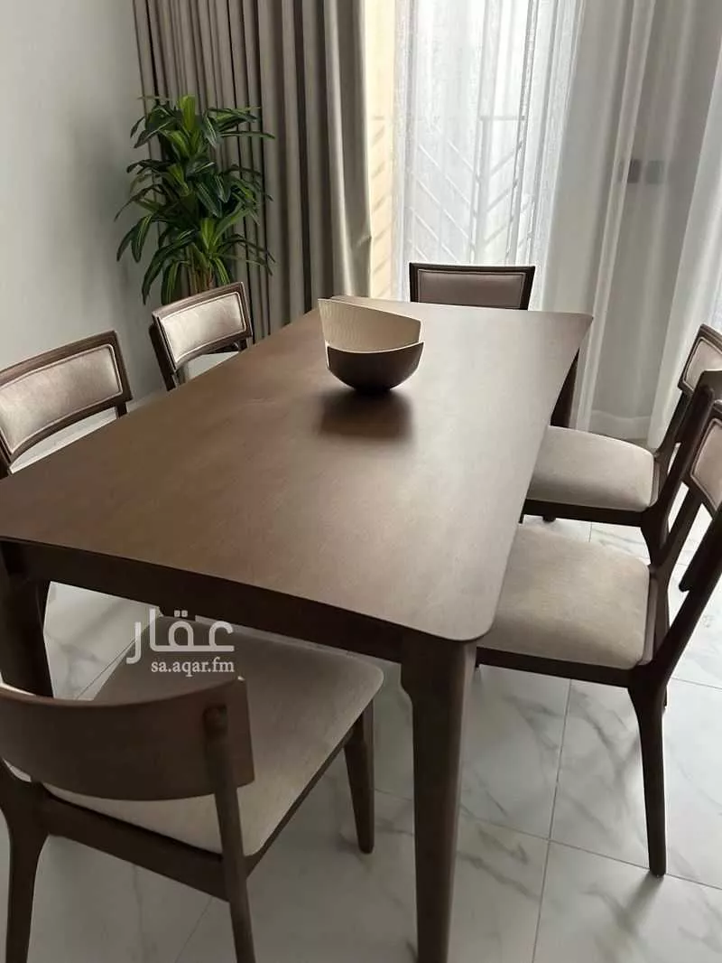 شقة 3 غرف في الملقا 5