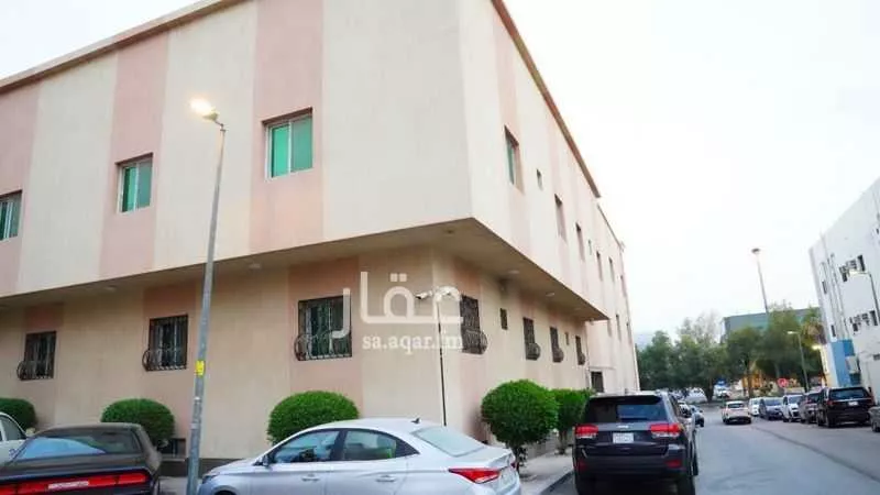 4 bedroom apartment in Al Olaya 3