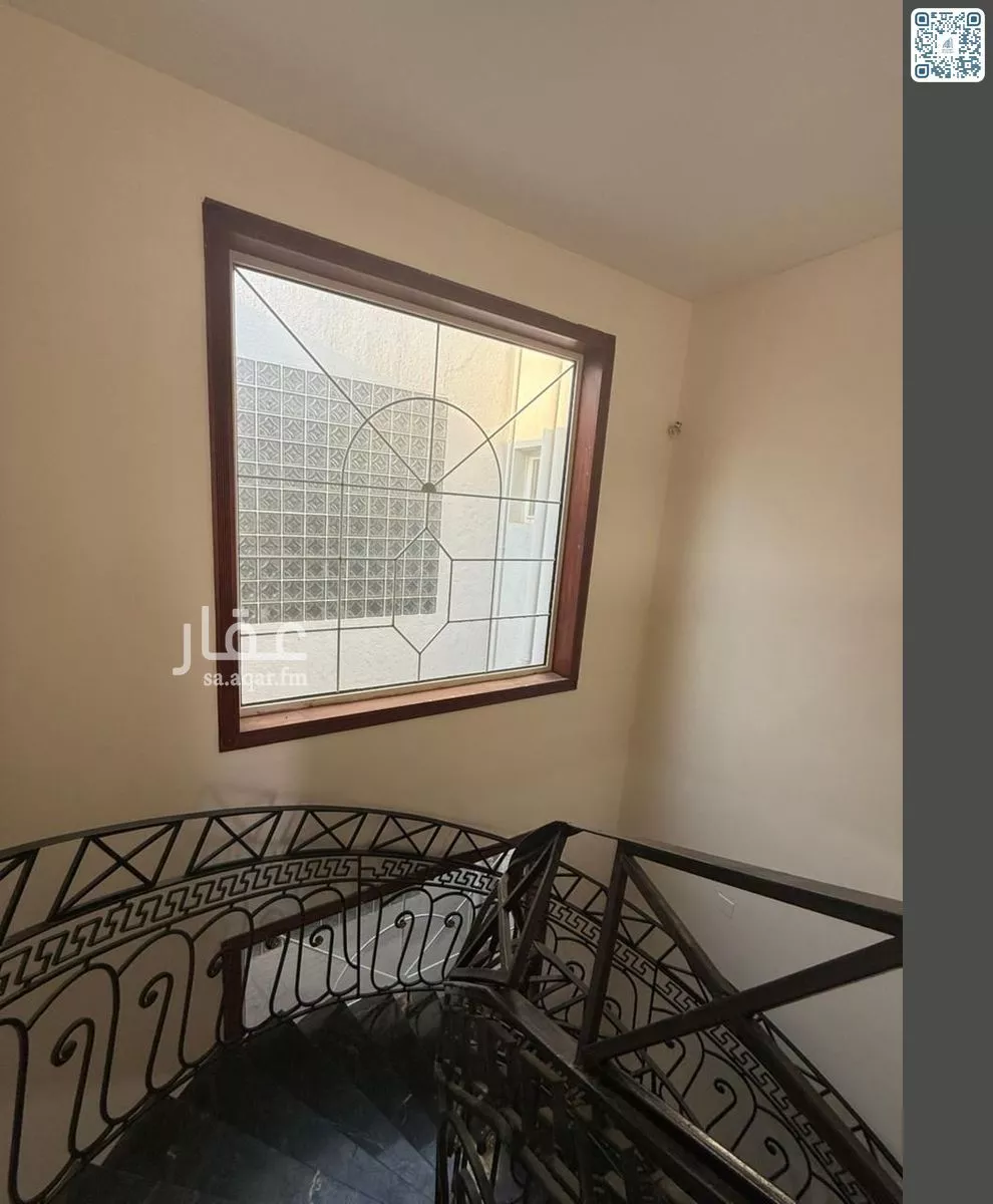 فيلا 6 غرف في النعيم 15