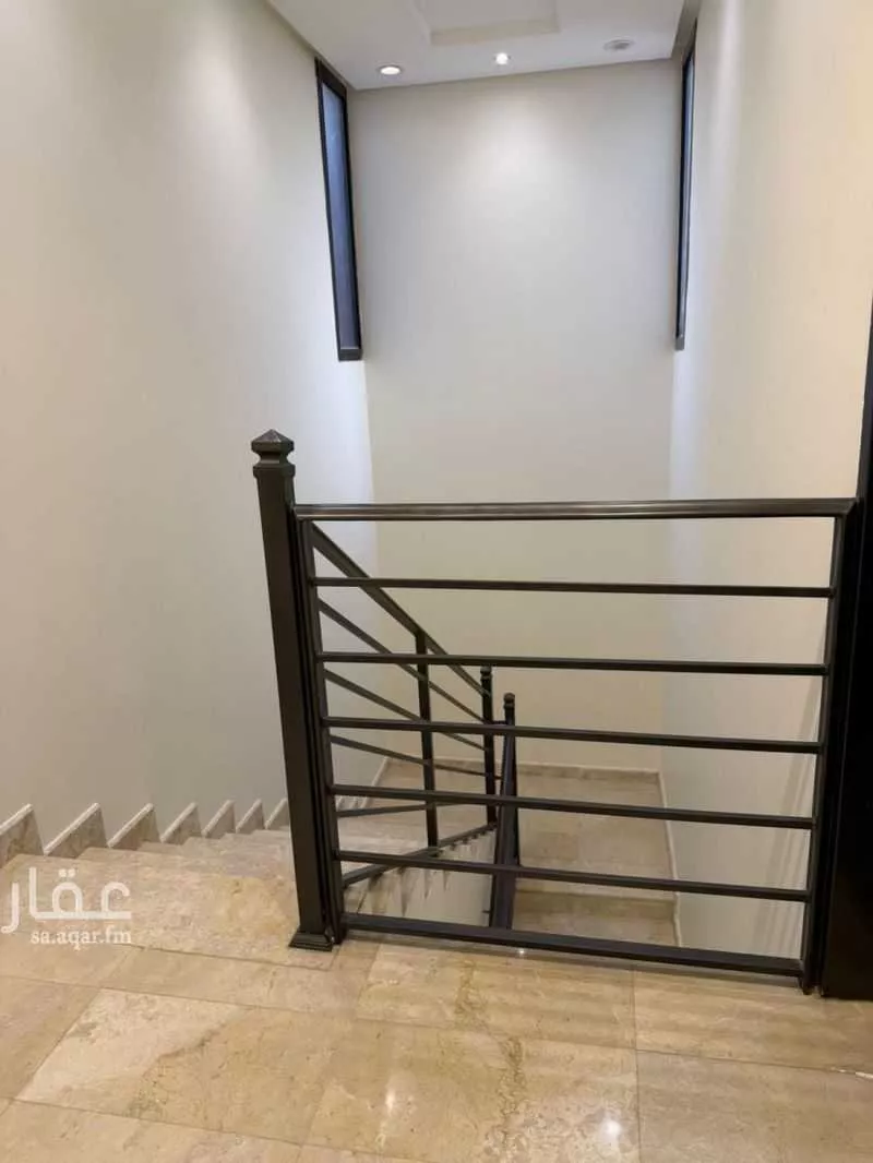 شقة 4 غرف في العارض 4