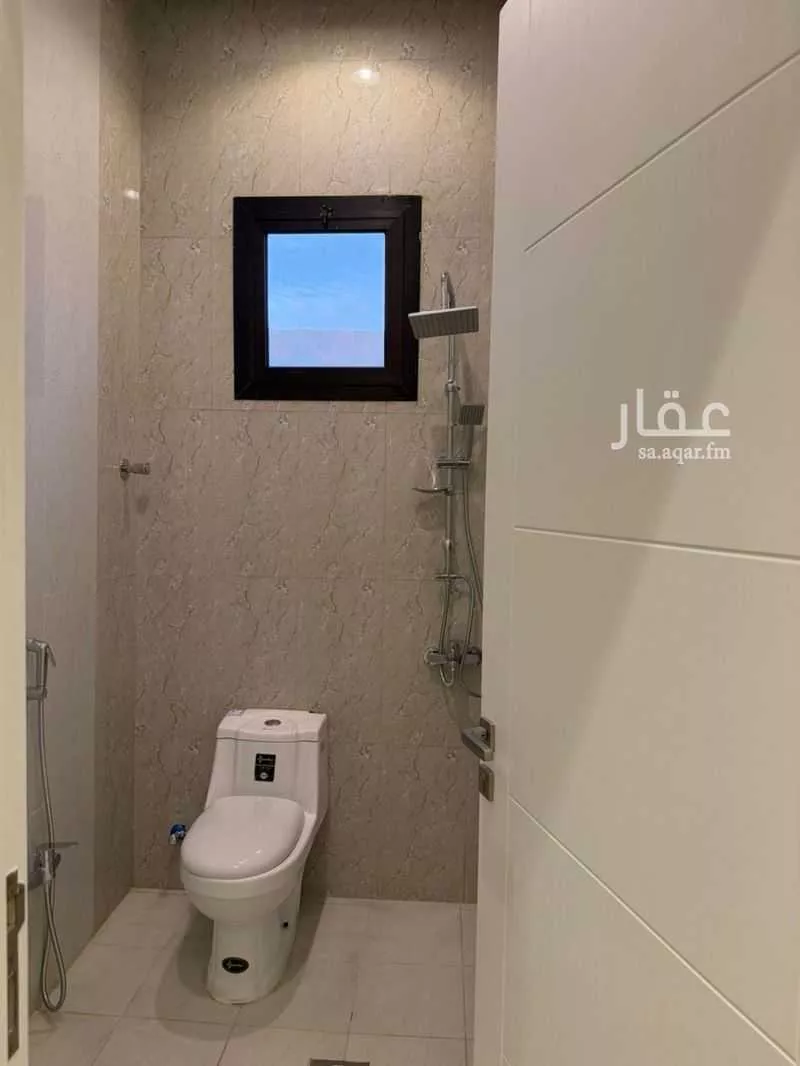 شقة 4 غرف في العارض 5