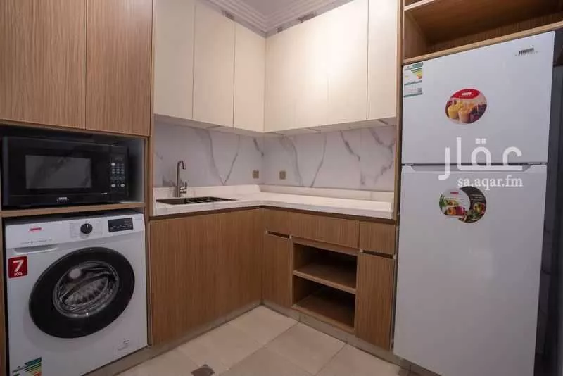 2 bedroom apartment in Al Rawdah 4