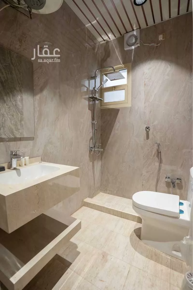 2 bedroom apartment in Al Rawdah 6