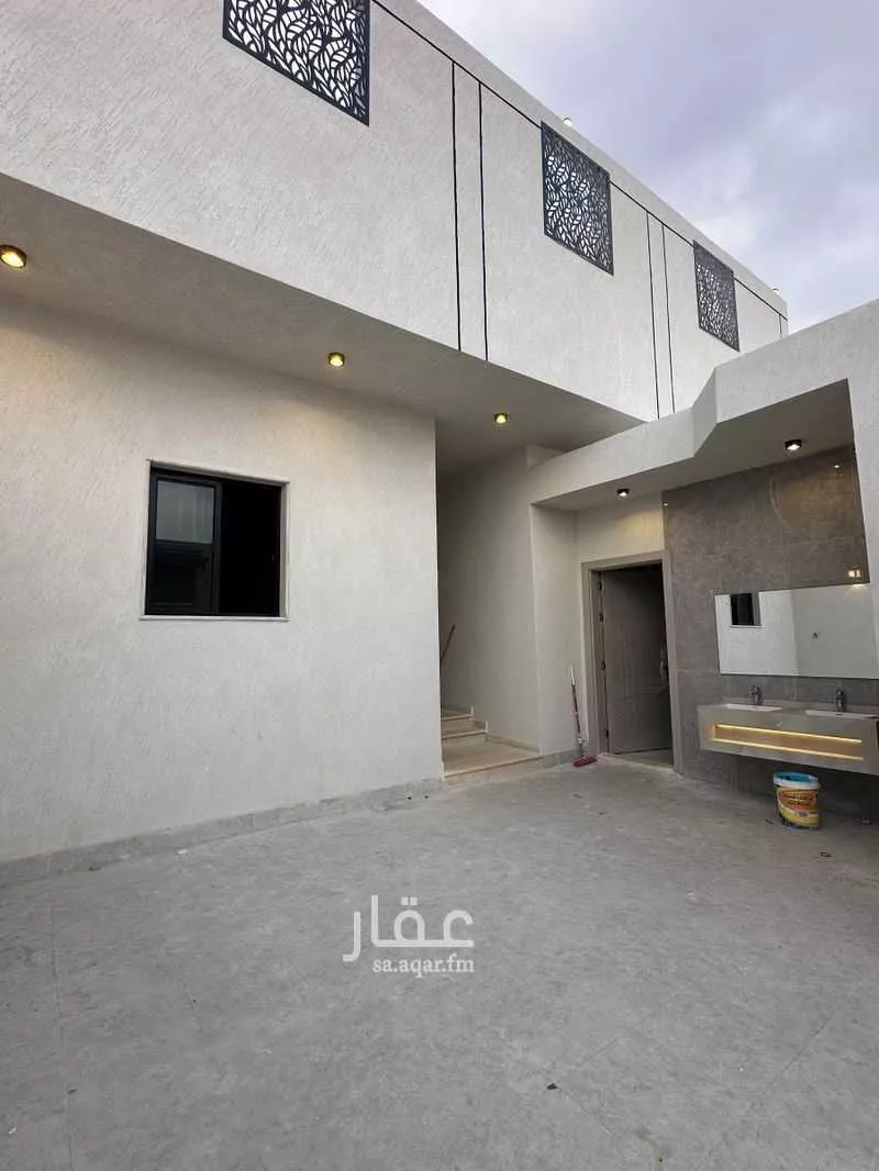 دور 6 غرف في السكة الحديدية 3