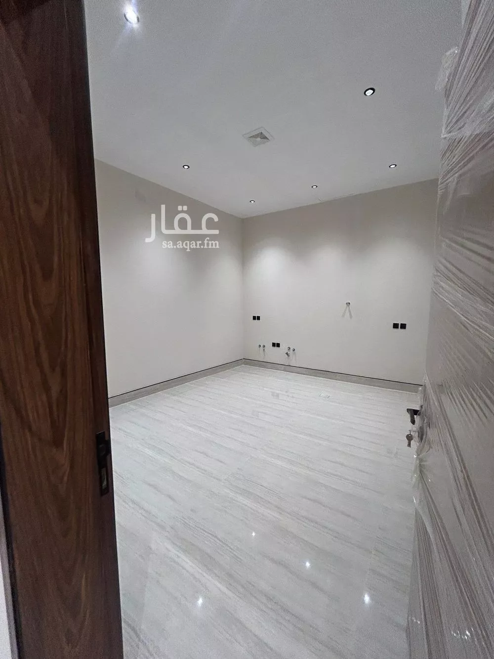 فيلا 6 غرف في المهدية 10