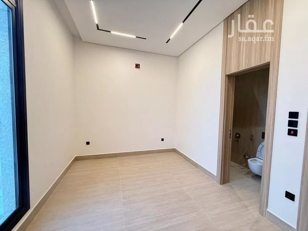 6 bedroom villa in Al Mahdiyyah 29