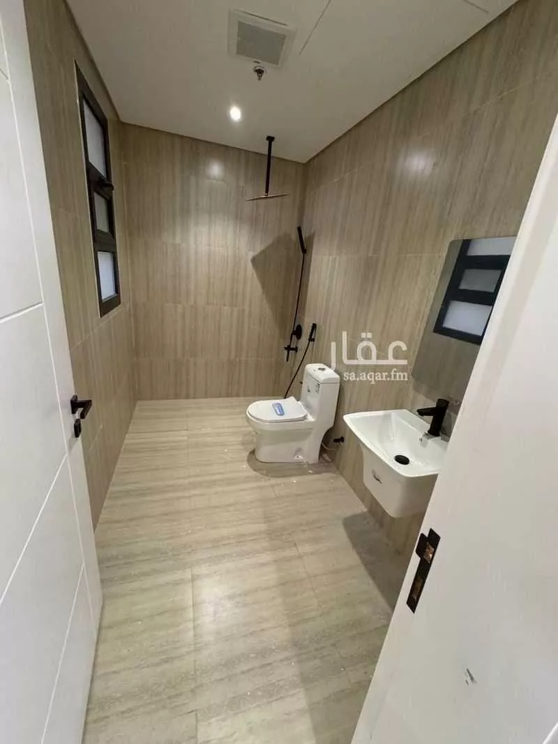 شقة 4 غرف في الرمال 6