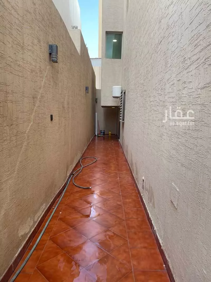 5 bedroom floor in Al Yasmin 2