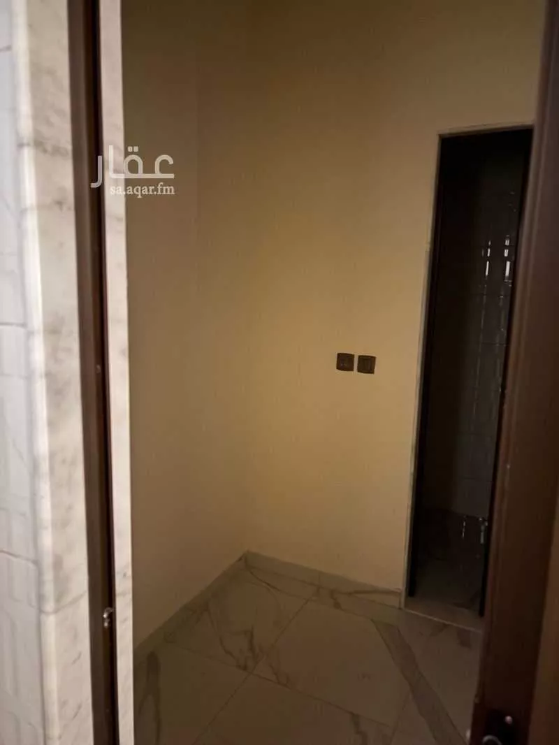 شقة 3 غرف في الشاطئ 10