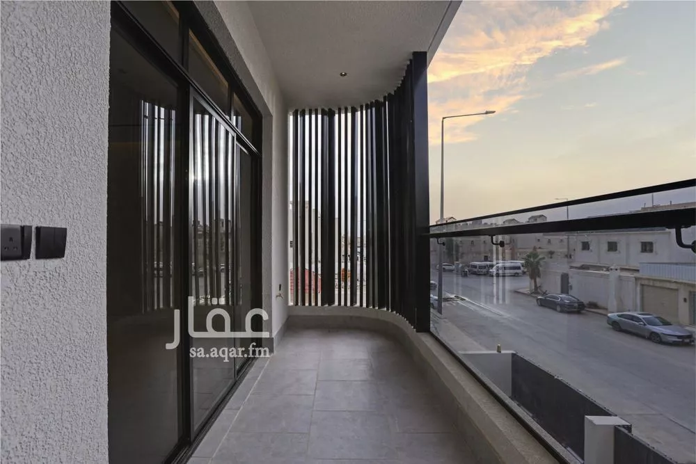 دور 3 غرف في العقيق 6