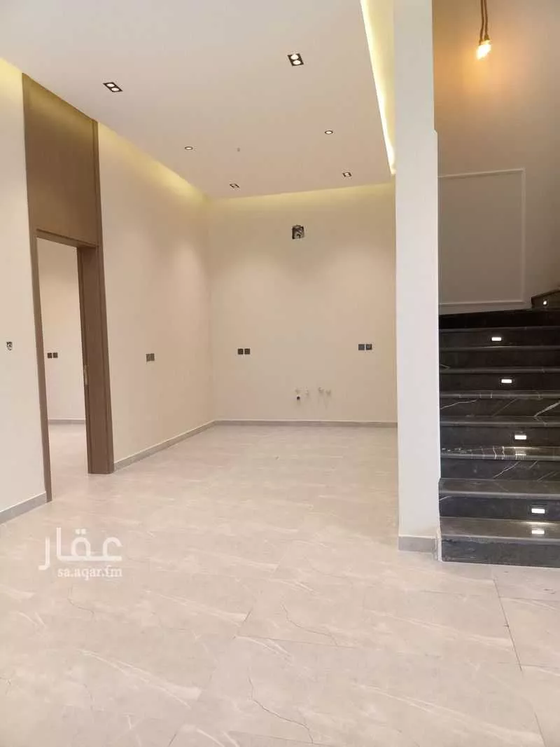 6 bedroom villa in Ash Shulah 12