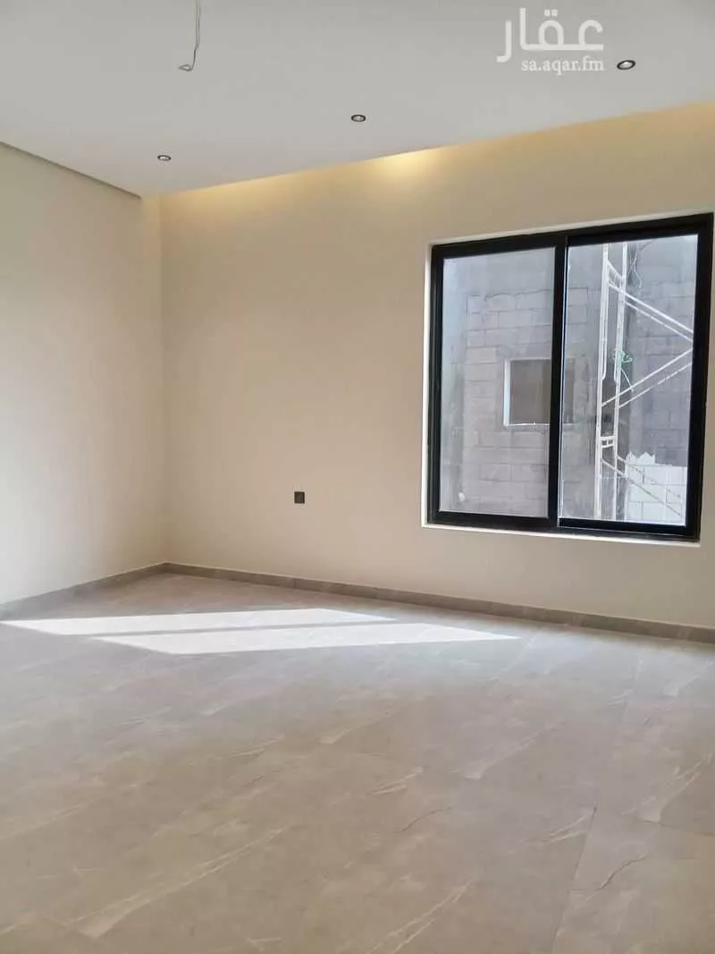 6 bedroom villa in Ash Shulah 18