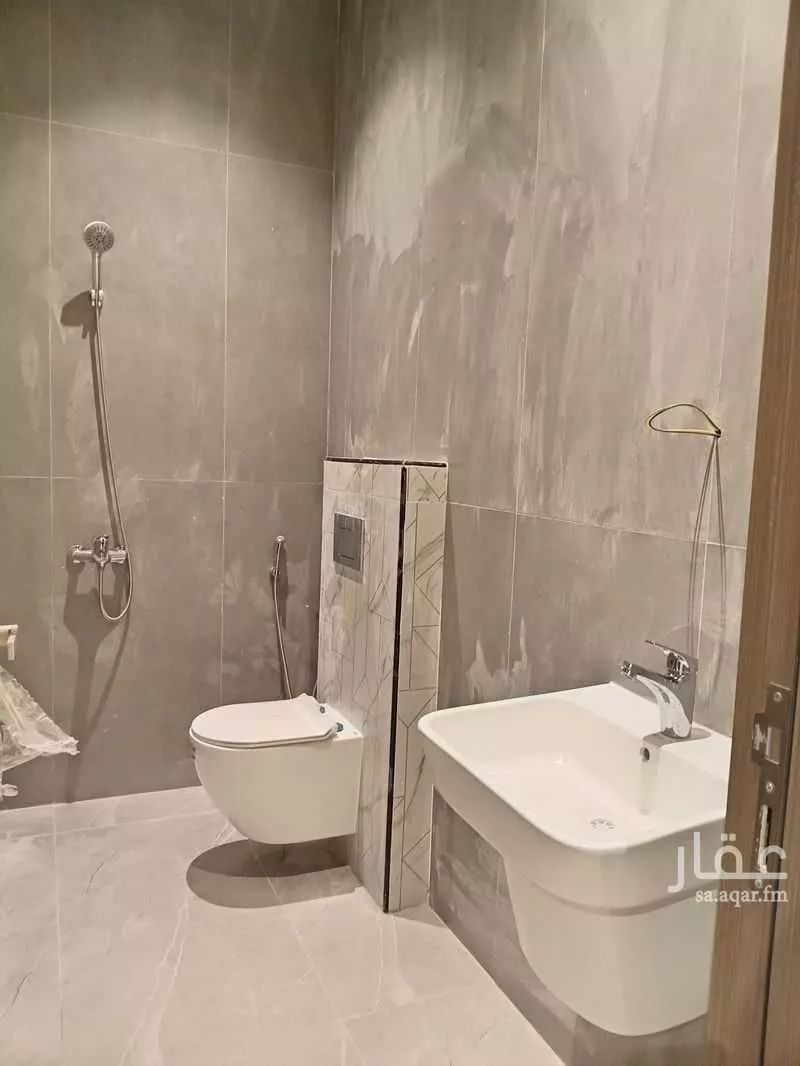 6 bedroom villa in Ash Shulah 21