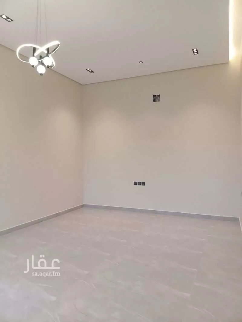 6 bedroom villa in Ash Shulah 9