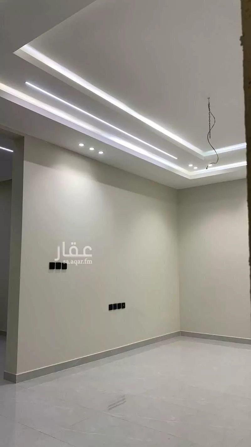 فيلا 5 غرف في الشعلة 4