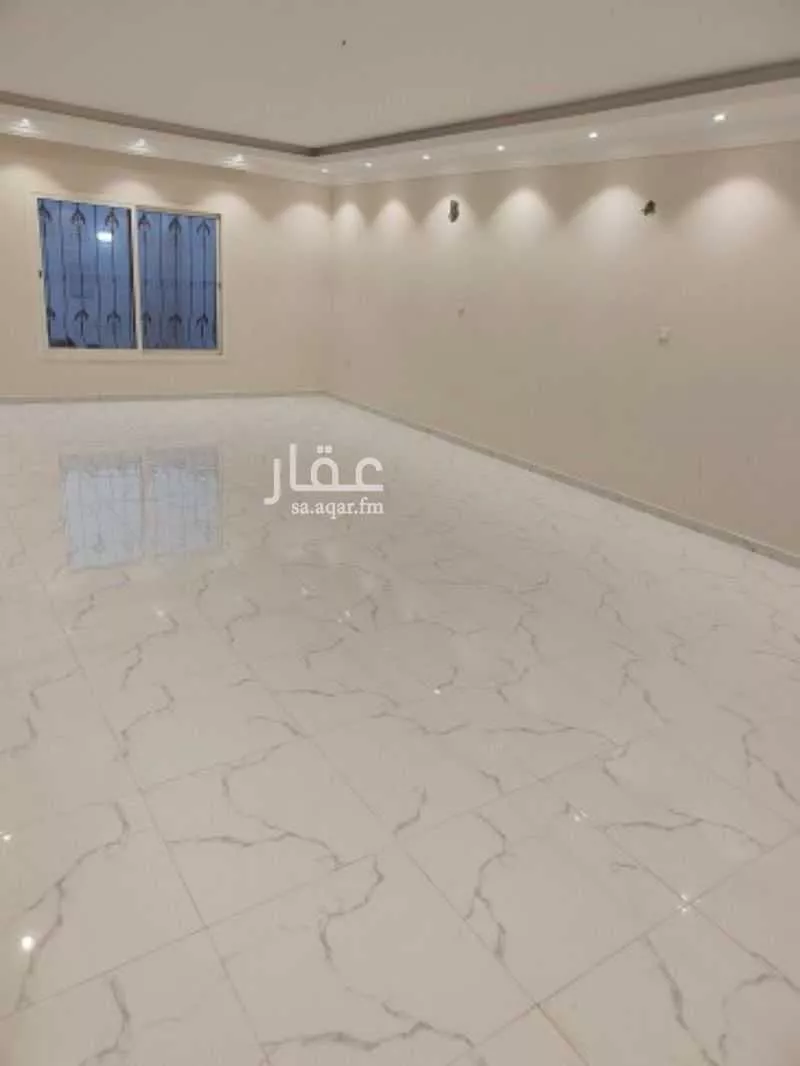 فيلا 5 غرف في الأمل 8