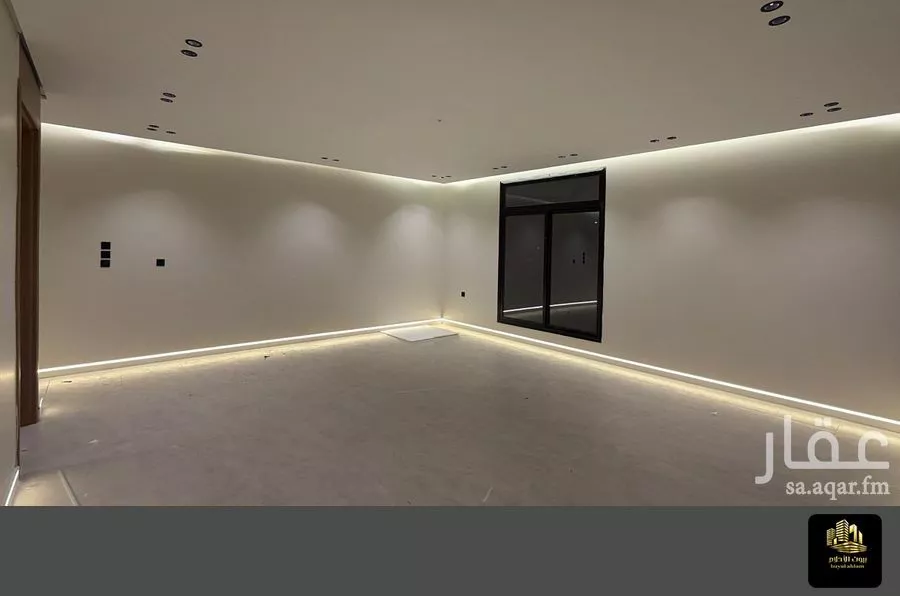 شقة 4 غرف في الشراع 18