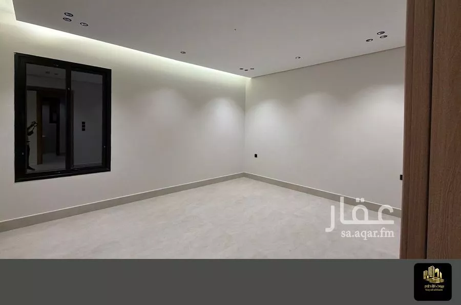 شقة 4 غرف في الشراع 21