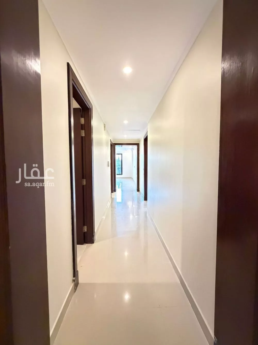 شقة 5 غرف في الروابي 2