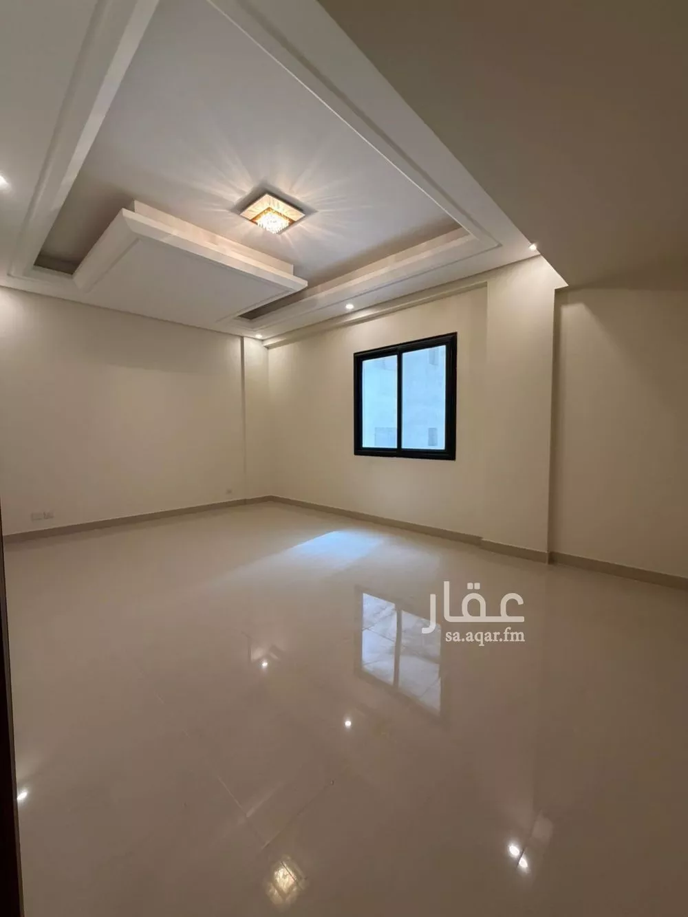 شقة 5 غرف في الروابي 16