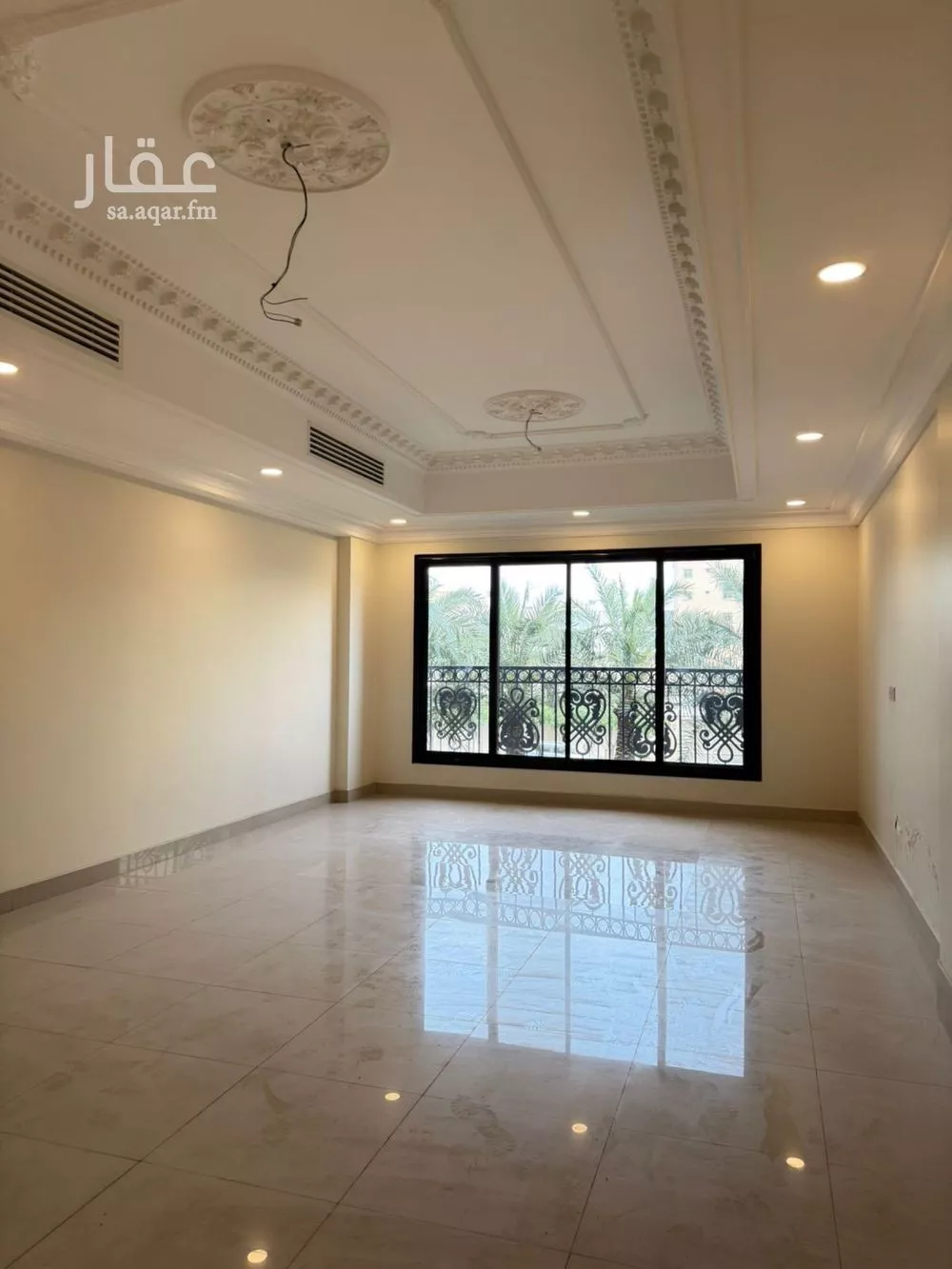 شقة 5 غرف في الروابي 17