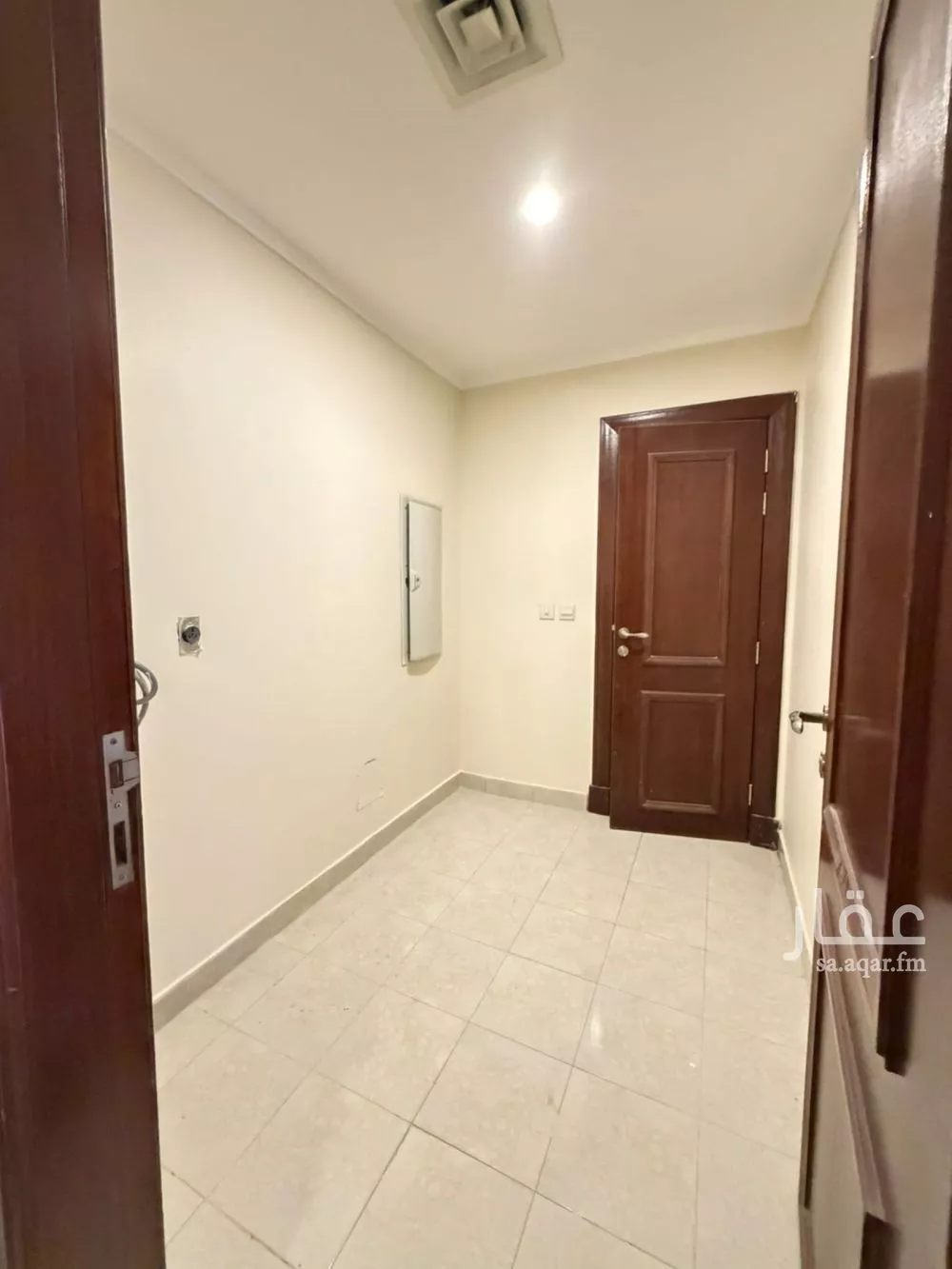 شقة 5 غرف في الروابي 7