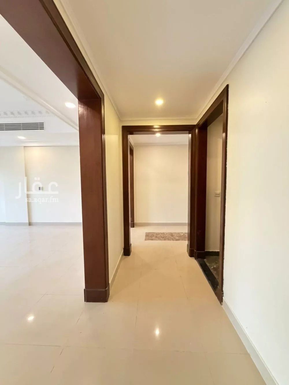 شقة 5 غرف في الروابي 9