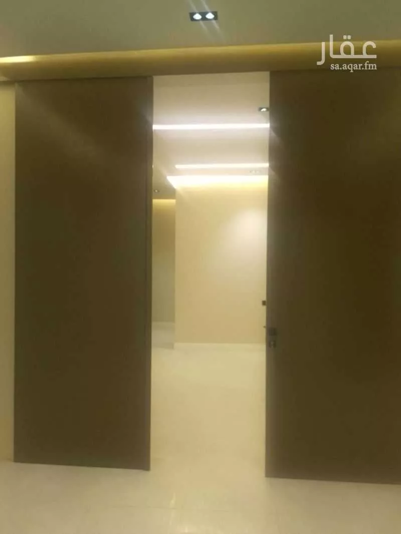 دور 5 غرف في السويدي 9