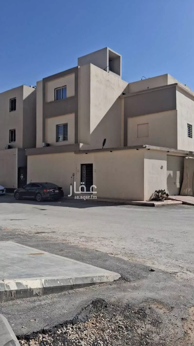 عمارة 393 م² في القادسية 8