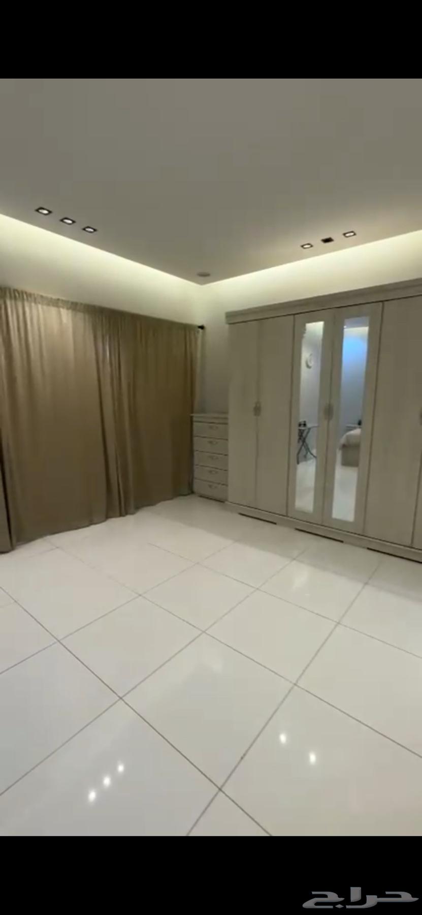 شقة 4 غرف في الرمال 7