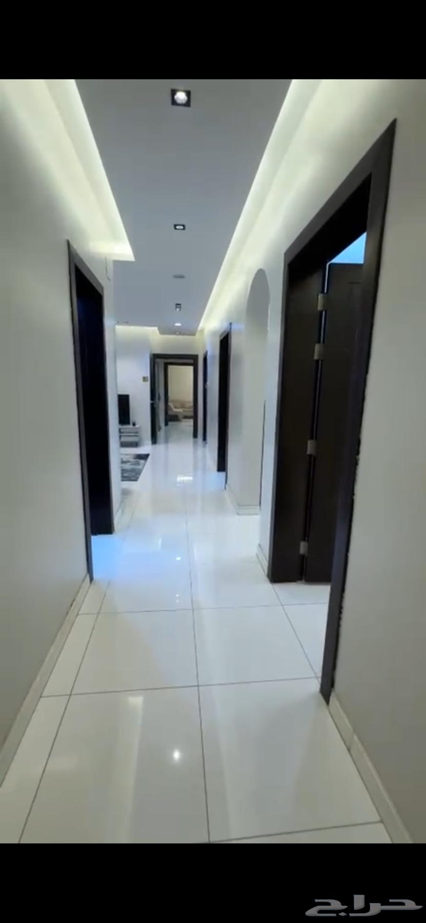 شقة 4 غرف في الرمال 9