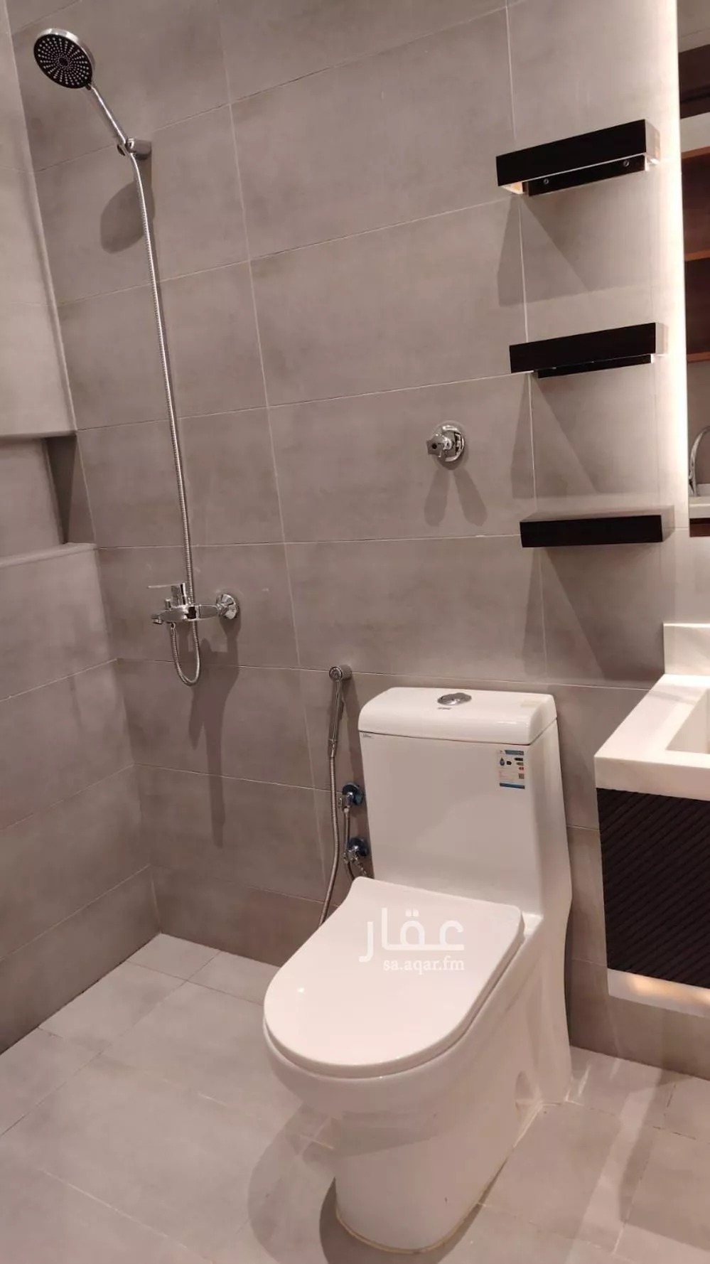 شقة 1 غرف في البوادي 12