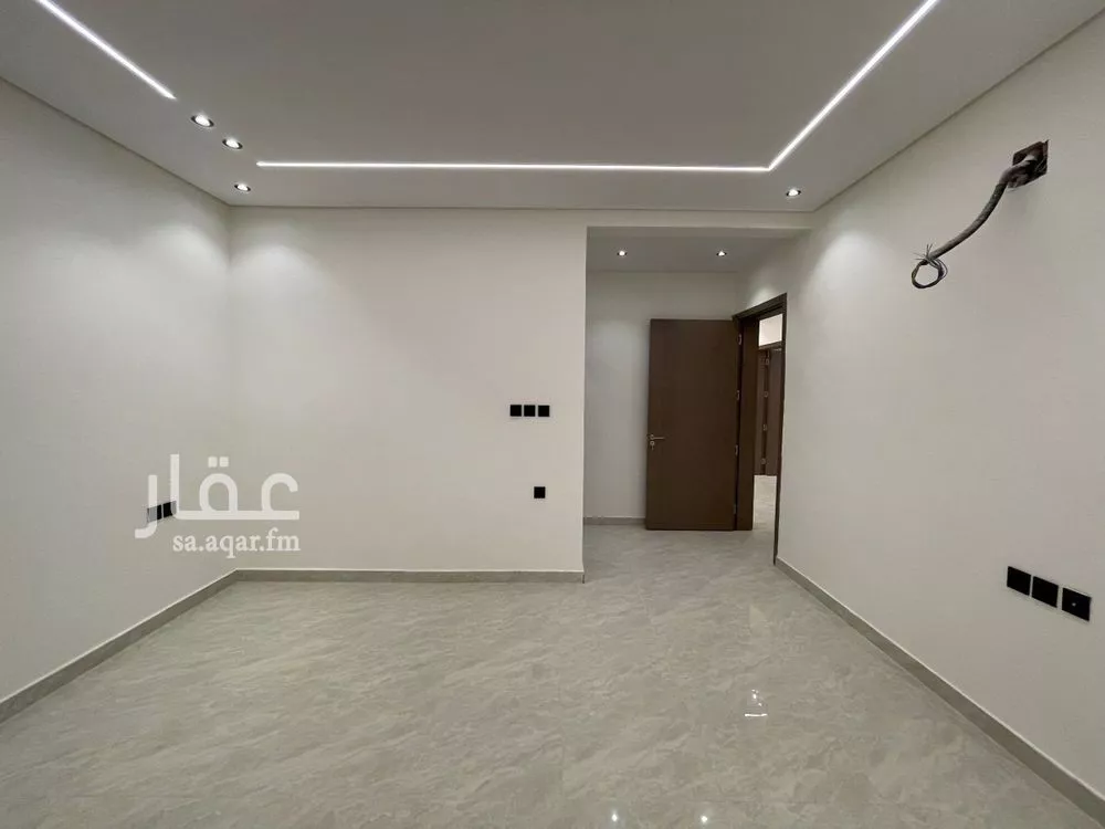 شقة 4 غرف في بدر 23