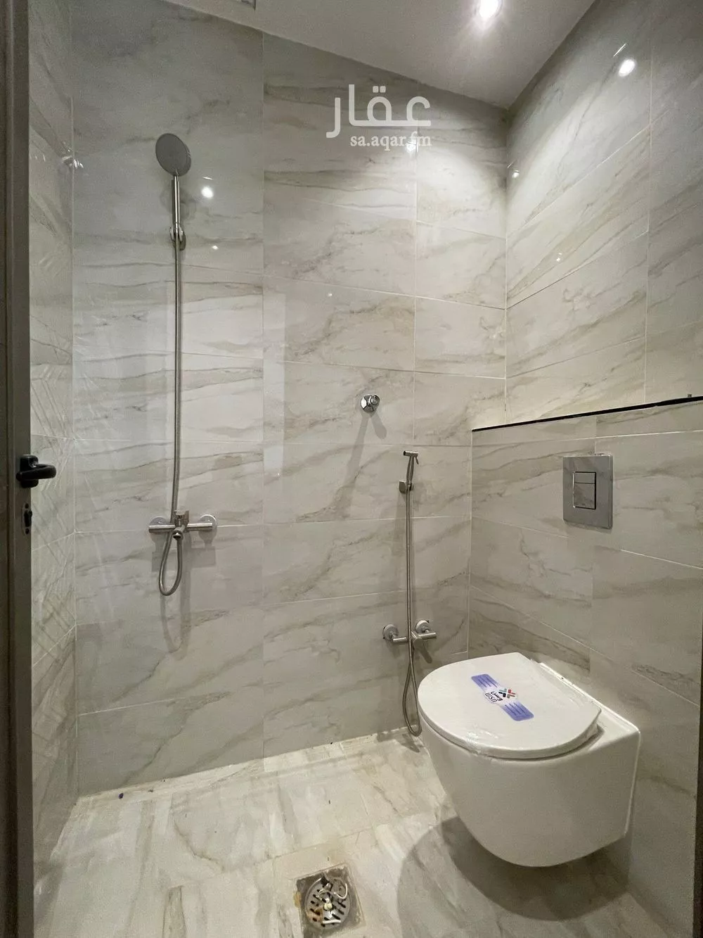 شقة 4 غرف في بدر 8