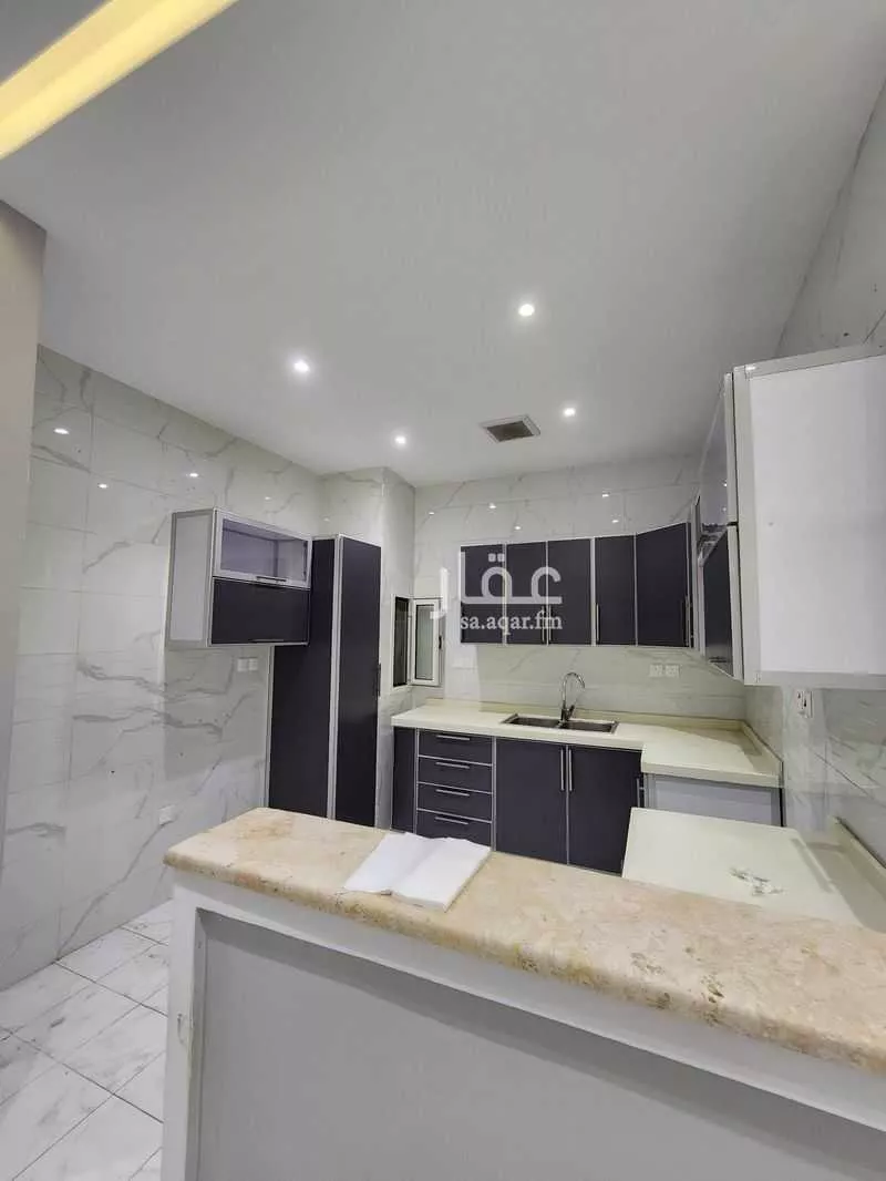 5 bedroom apartment in Al Sawari 3