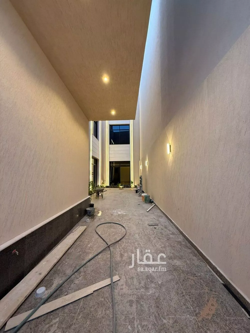 فيلا 6 غرف في المهدية 5