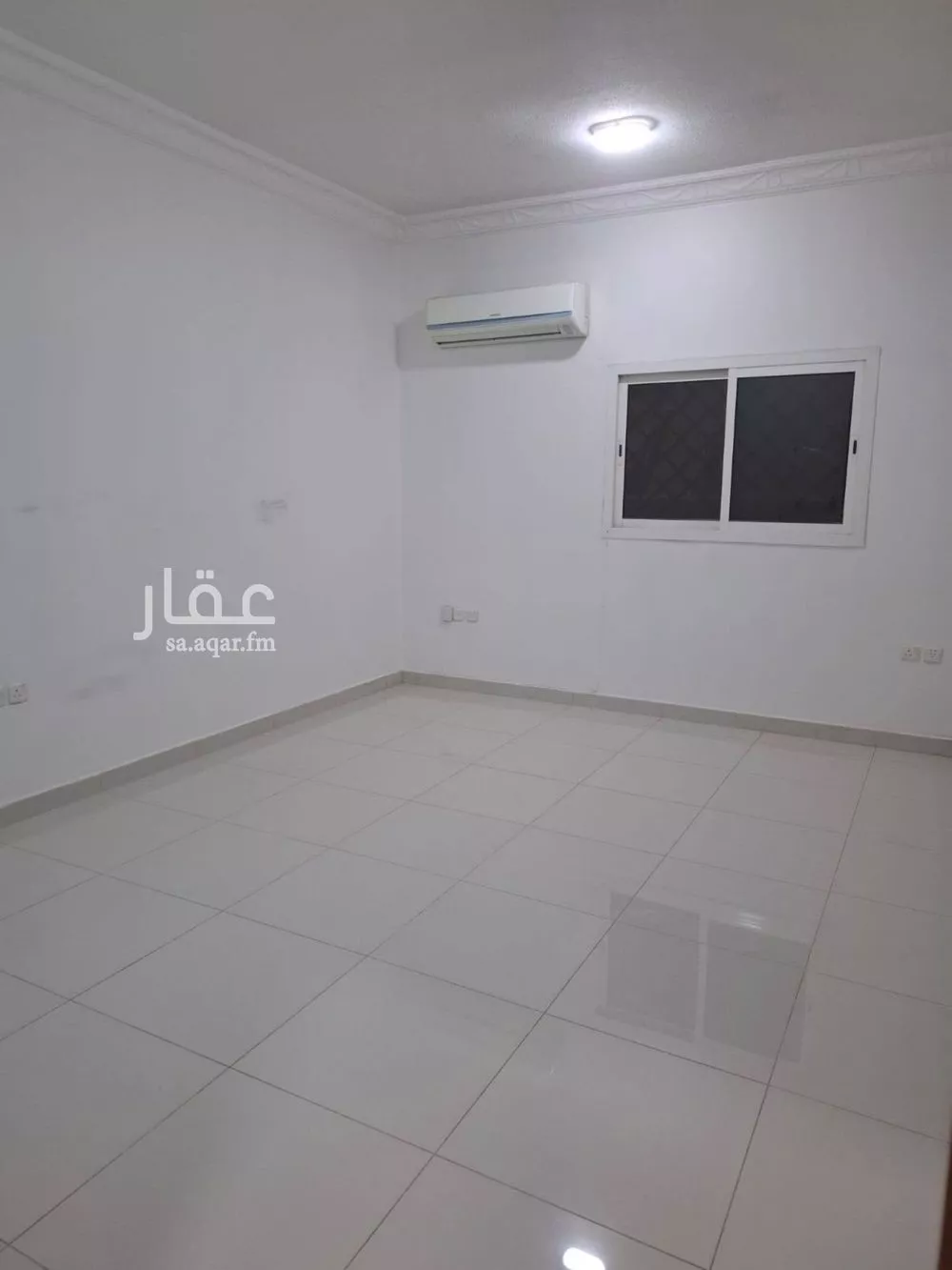 3 bedroom floor in Al Yasmin 2