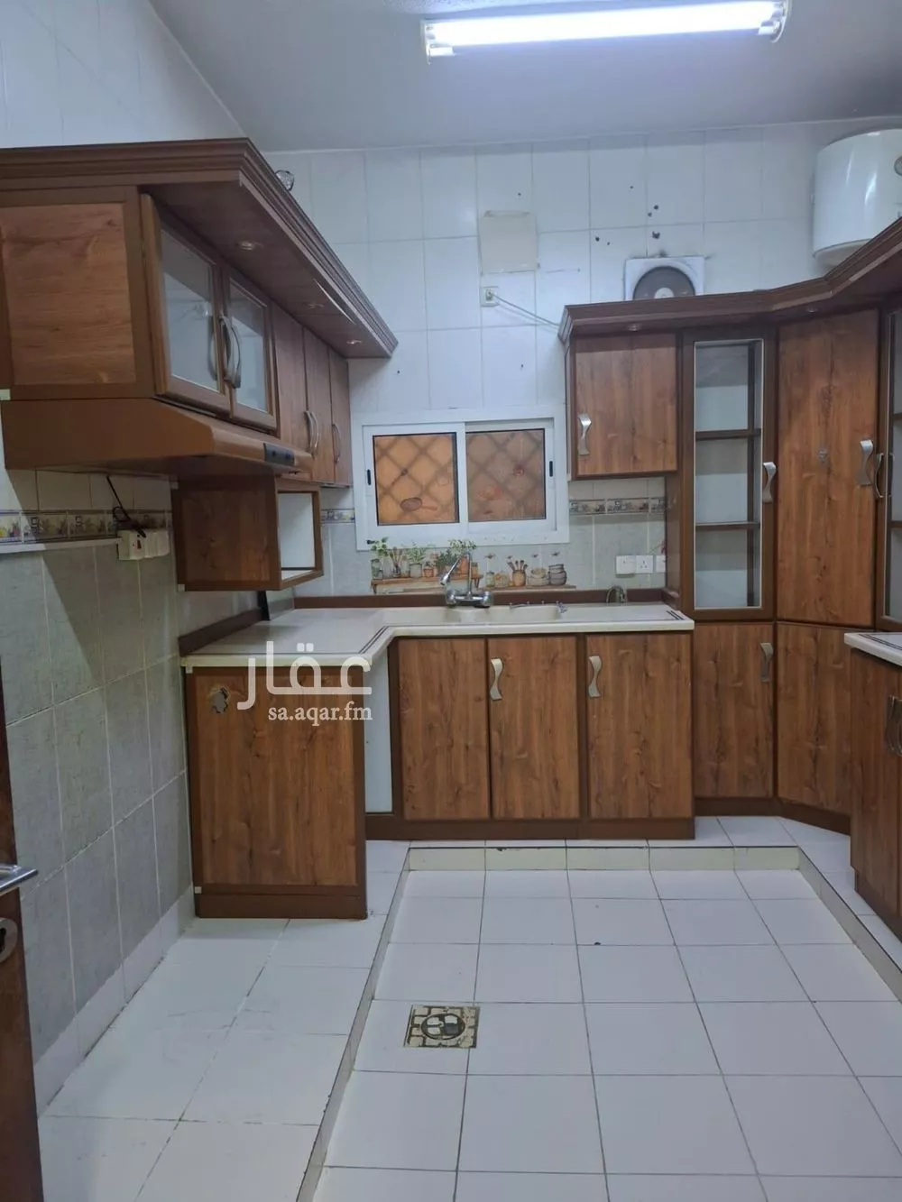 3 bedroom floor in Al Yasmin 8