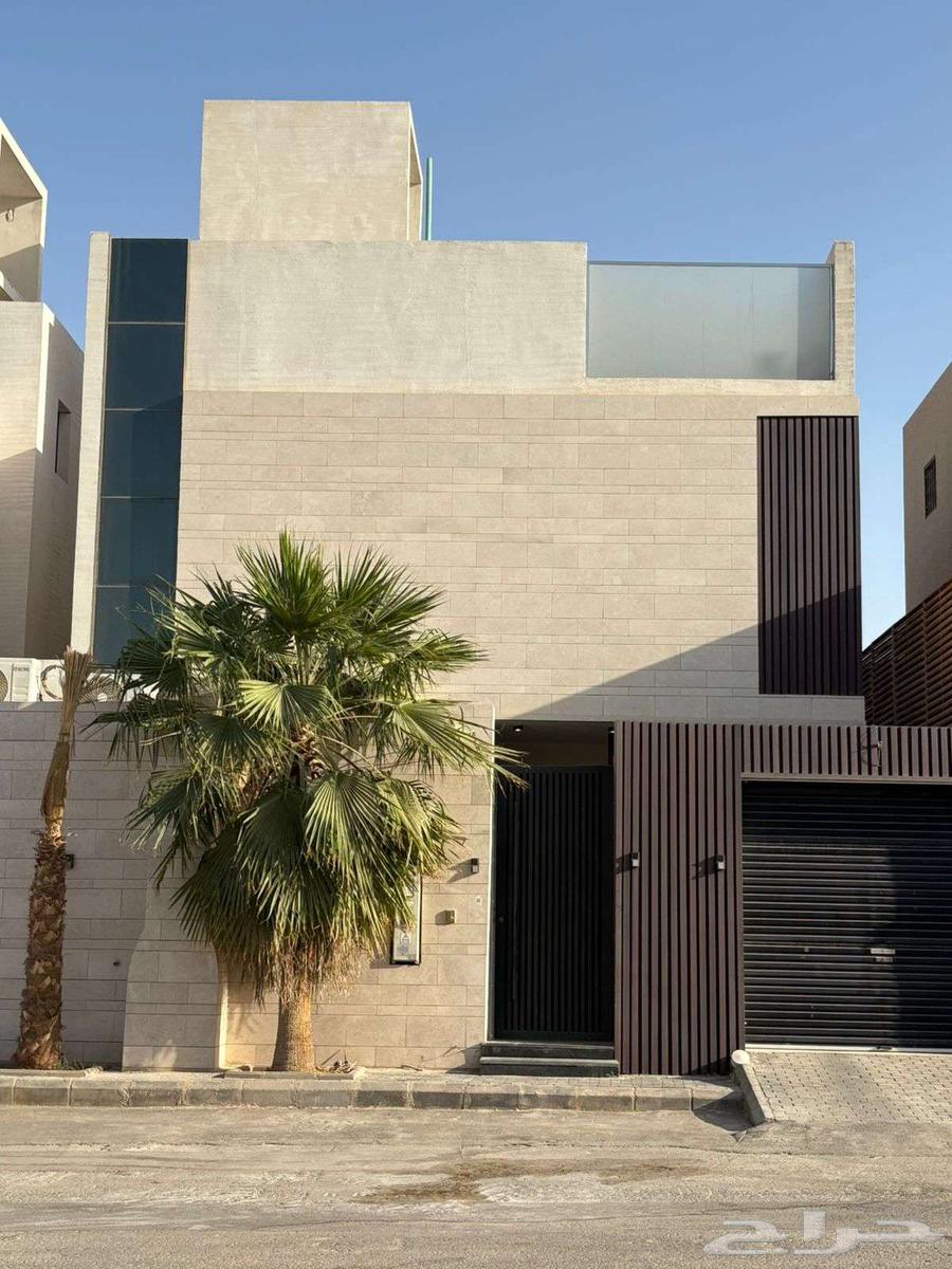 فيلا 5 غرف في المهدية 3