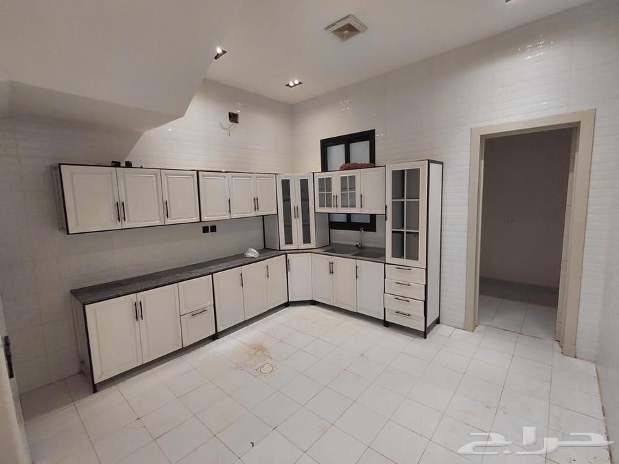 6 bedroom villa in Al Mahdiyyah 4