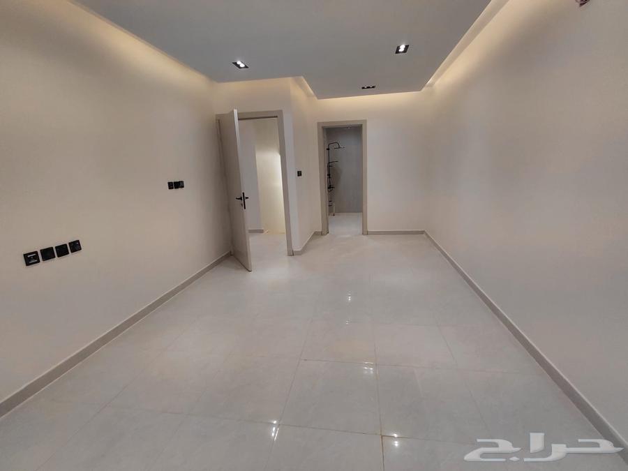 6 bedroom villa in Al Mahdiyyah 5