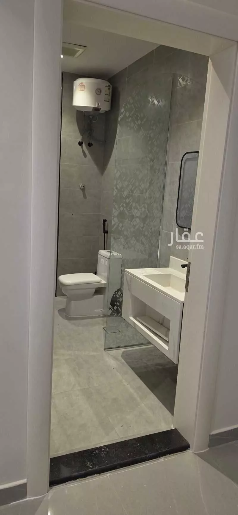 شقة 4 غرف في النسيم 18