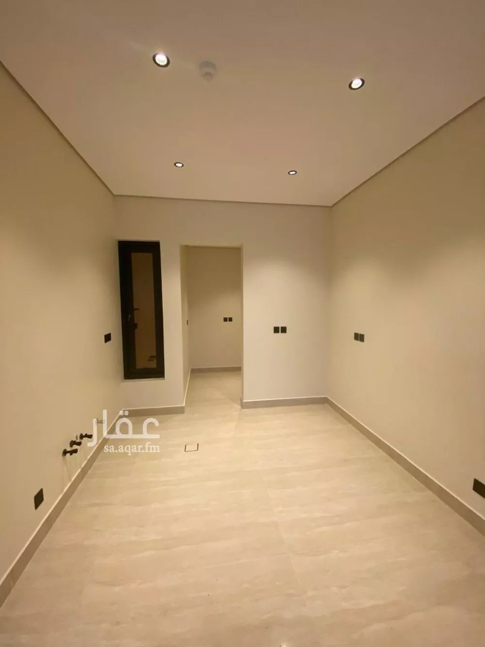 شقة 4 غرف في الملك فيصل 8